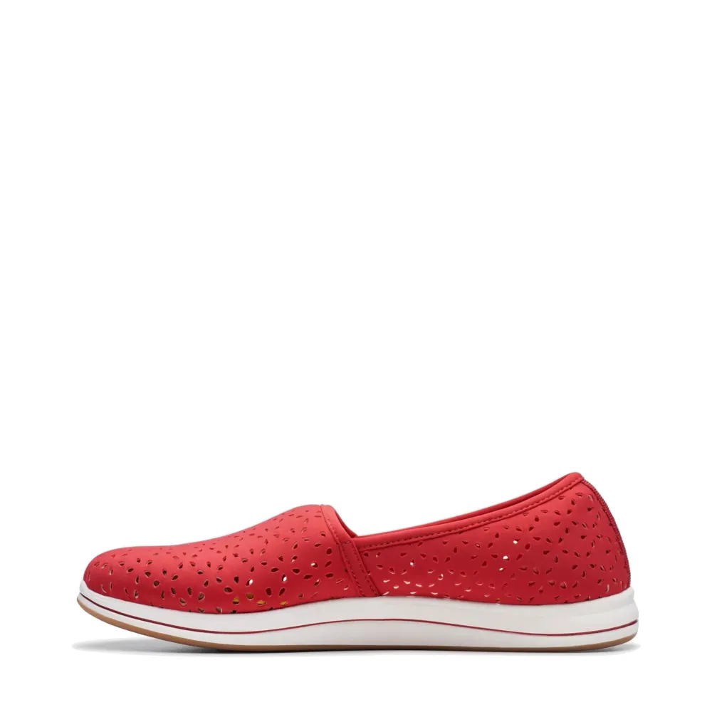 Clarks Women's Breeze Emily Perfed Slip On in Cherry