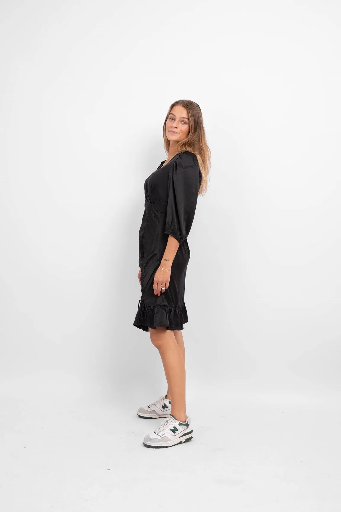 Essi 3/4 Short Dress - Black