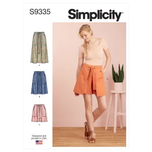 Simplicity Pattern 9335 Misses' Skirts in Two Lengths and Skort