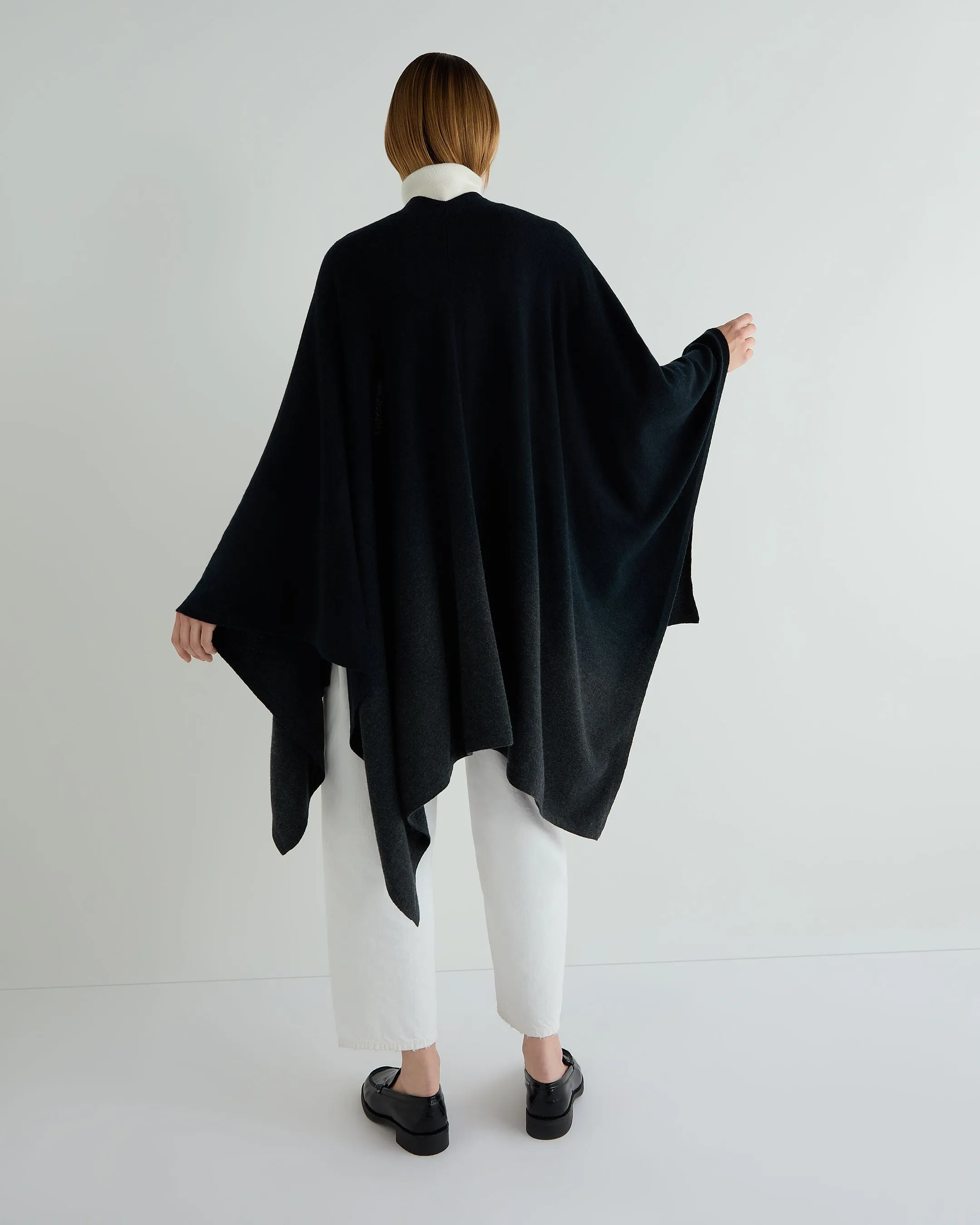 Women's Lily Ombre Cashmere Cape Navy Blue